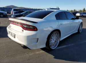 2020-Dodge-Charger-ScatPack-392-2